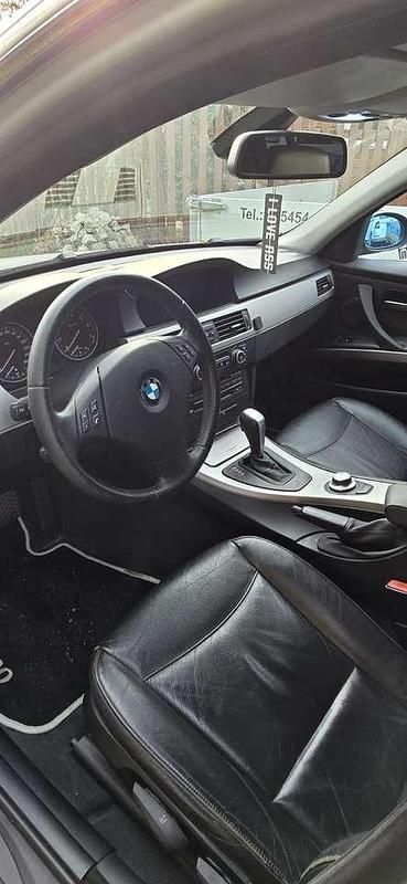 Gebraucht BMW 325 218 PS (160 kW) 2007 Limousine
