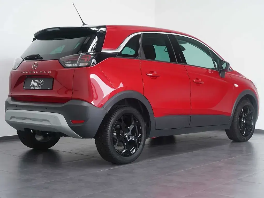 Gebraucht Opel Crossland Elegance 110 PS (80 kW) 2024 Peperoncino red SUV