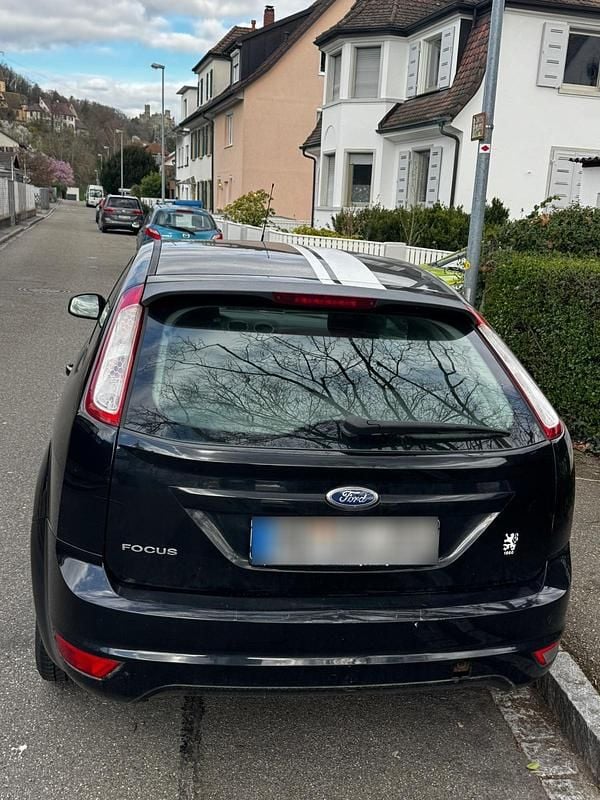Gebraucht Ford Focus 80 PS (58 kW) 2010 Schwarz Coupé