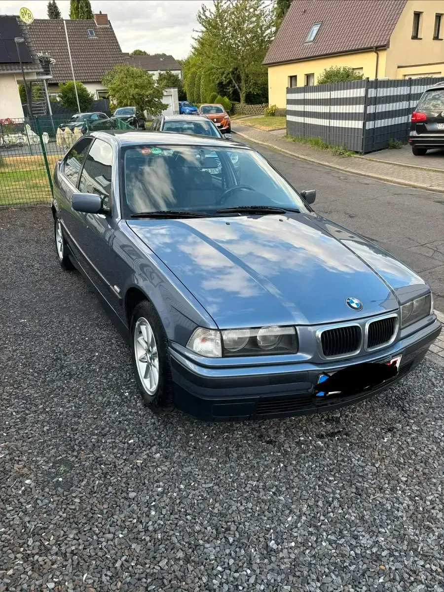 Gebraucht BMW 316 Compact 105 PS (77 kW) 1999 Blau Kleinwagen