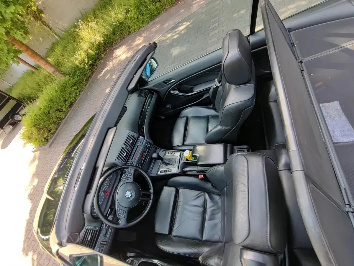 Gebraucht BMW 330 231 PS (169 kW) 2002 Schwarz Cabrio