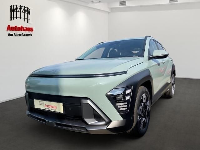 Mirage green (gruen) Neu 2025 Hyundai Kona Prime SUV | 29.995 € (Guter Preis) - Bild 1/4