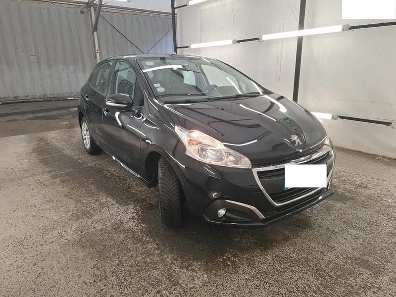 Weiß Gebraucht 2019 Peugeot 208 Kleinwagen | 7.890 € (Superpreis) - Bild 1/4