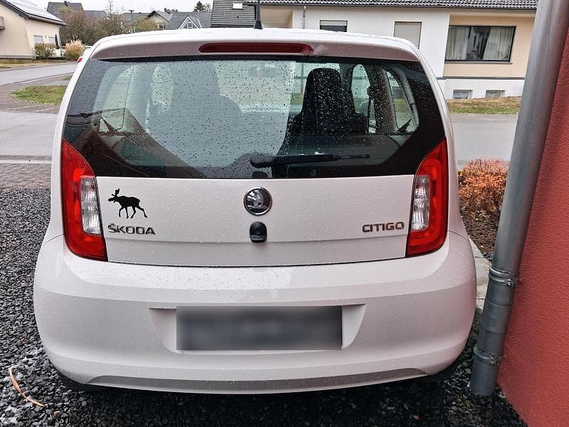 Gebraucht Skoda Citigo 75 PS (55 kW) 2014 Weiß Kleinwagen