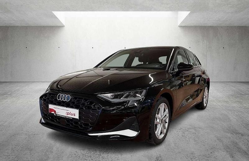 Gebraucht Audi A3 Advanced 116 PS (85 kW) 2025 Schwarz Limousine
