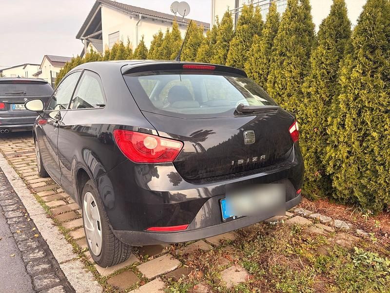 Gebraucht Seat Ibiza 69 PS (50 kW) 2011 Schwarz Kleinwagen