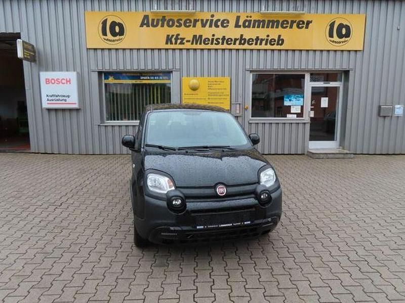 Schwarz Gebraucht 2023 Fiat Panda Limousine | 11.390 € - Bild 1/4