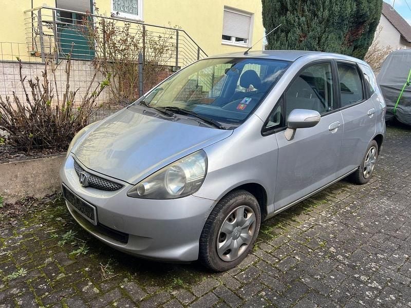 Gebraucht Honda Jazz ES 83 PS (61 kW) 2005 Silber Kleinwagen