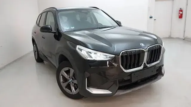 Gebraucht BMW X1 Performance 136 PS (100 kW) 2023 Schwarzkeine angabe SUV