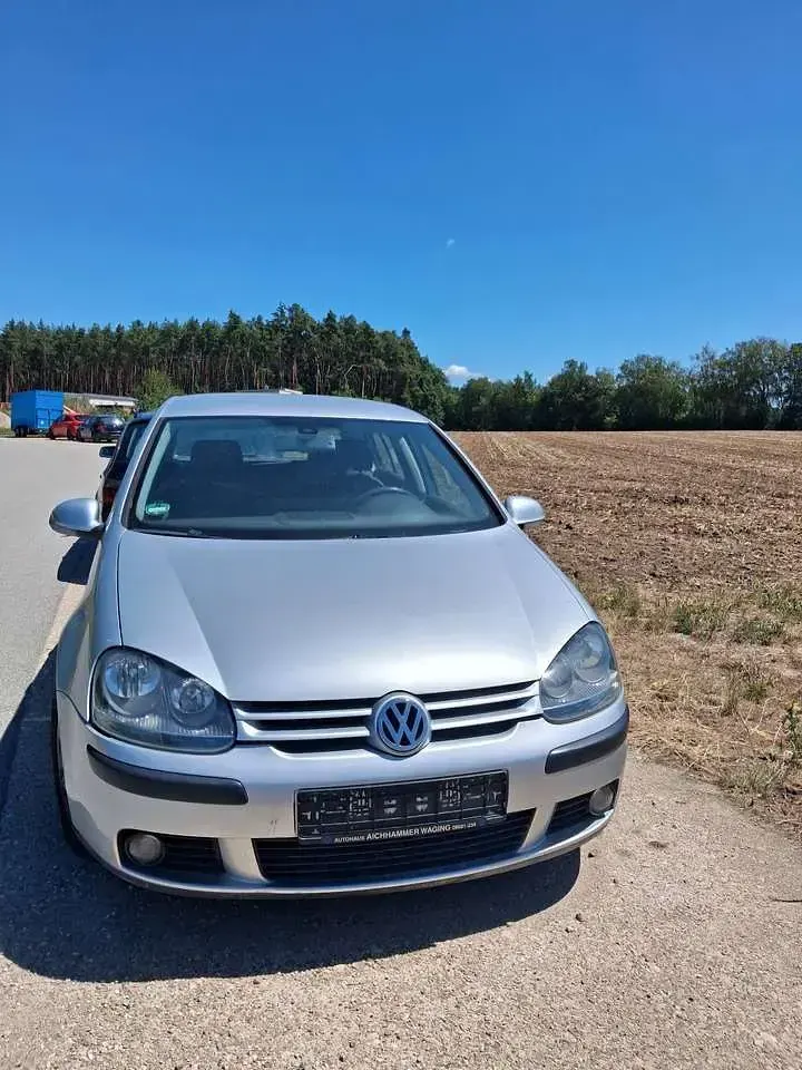Gebraucht VW Golf IV Individual 116 PS (85 kW) 2005 Limousine