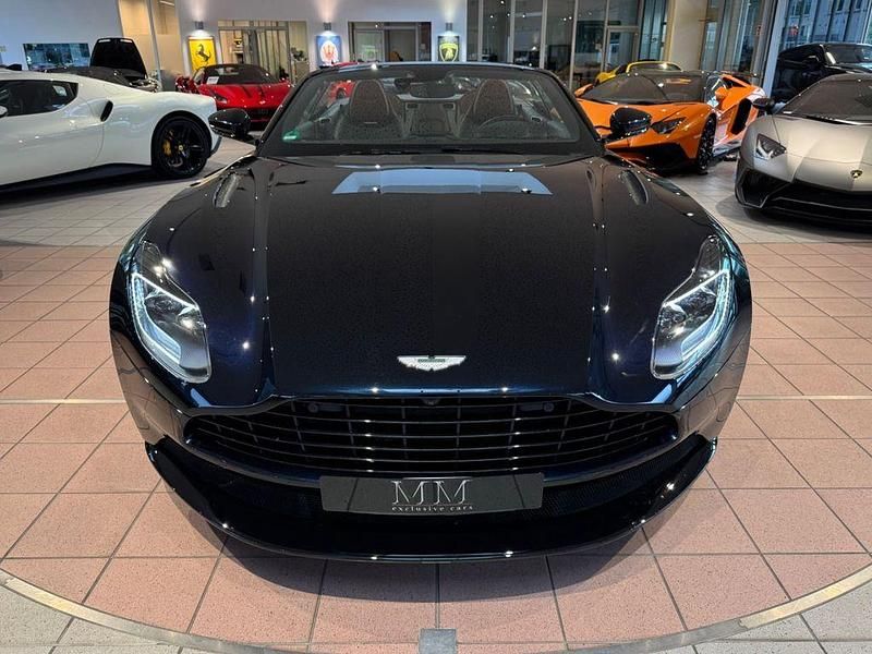 Gebraucht Aston Martin DB11 510 PS (375 kW) 2018 Ultramarine black Cabrio