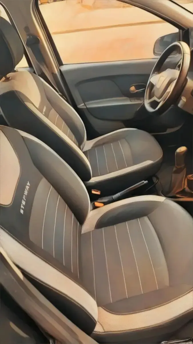 Gebraucht Dacia Sandero Stepway 91 PS (66 kW) 2017 Grau Kleinwagen