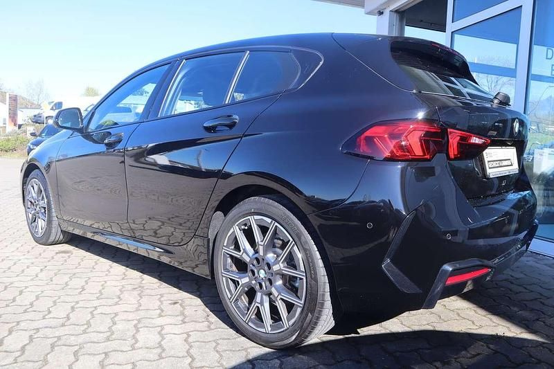 Gebraucht BMW 120 170 PS (125 kW) 2025 Schwarz ii Kleinwagen