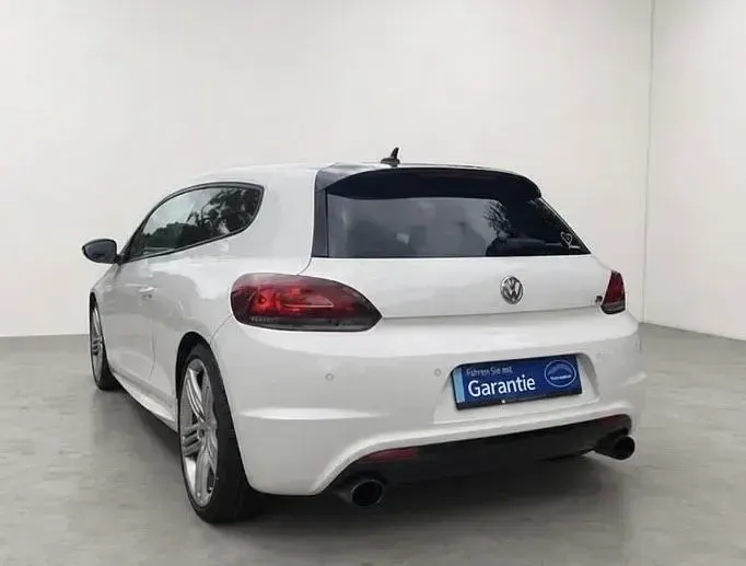 Gebraucht VW Scirocco Sport 265 PS (194 kW) 2011 Weiß Coupé