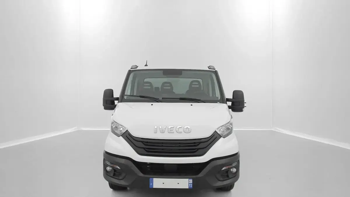 Nowe Iveco Daily 136 KM (100 kW) 2026 Biały Van