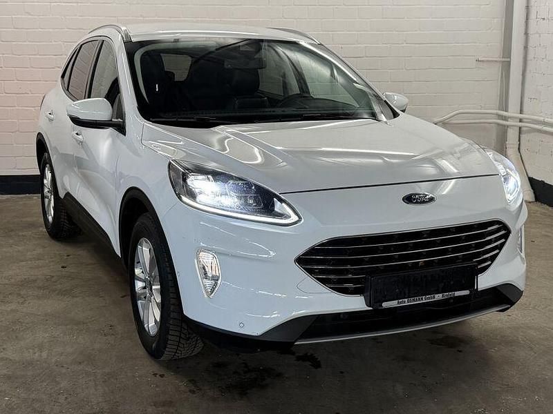 Gebraucht Ford Kuga Titanium X 152 PS (111 kW) 2021 Frostweiã SUV