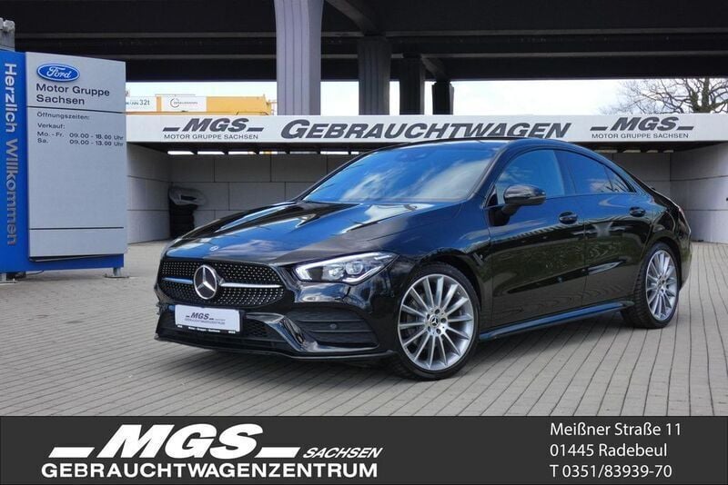 Nachtschwarz unilack Gebraucht 2022 Mercedes CLA200 AMG line Limousine | 29.950 € (Guter Preis) - Bild 1/4