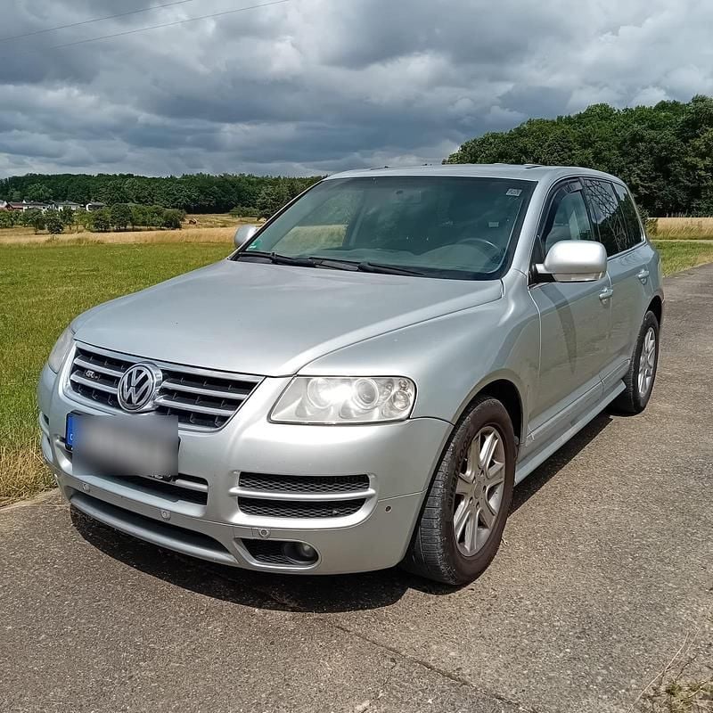 Silber Gebraucht 2005 VW Touareg R-line SUV | 7.600 € (Teuer) - Bild 1/4