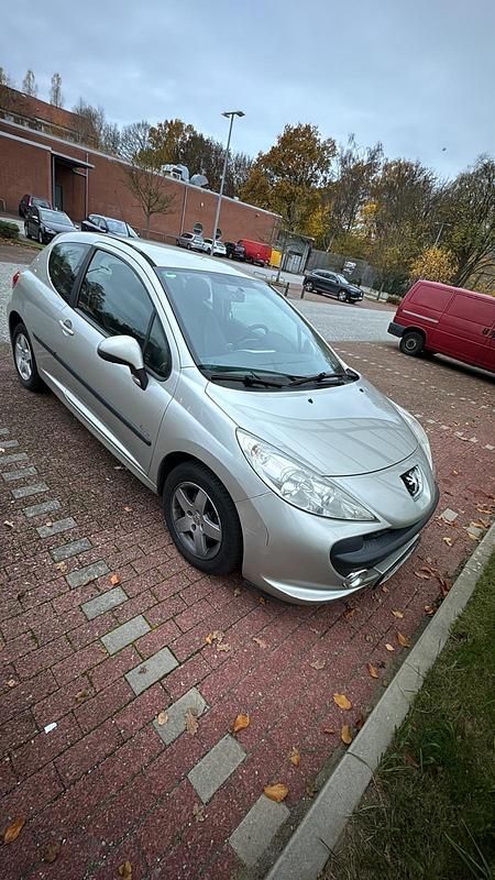 Silber Gebraucht 2009 Peugeot 207 Kleinwagen | 1.200 € - Bild 1/4