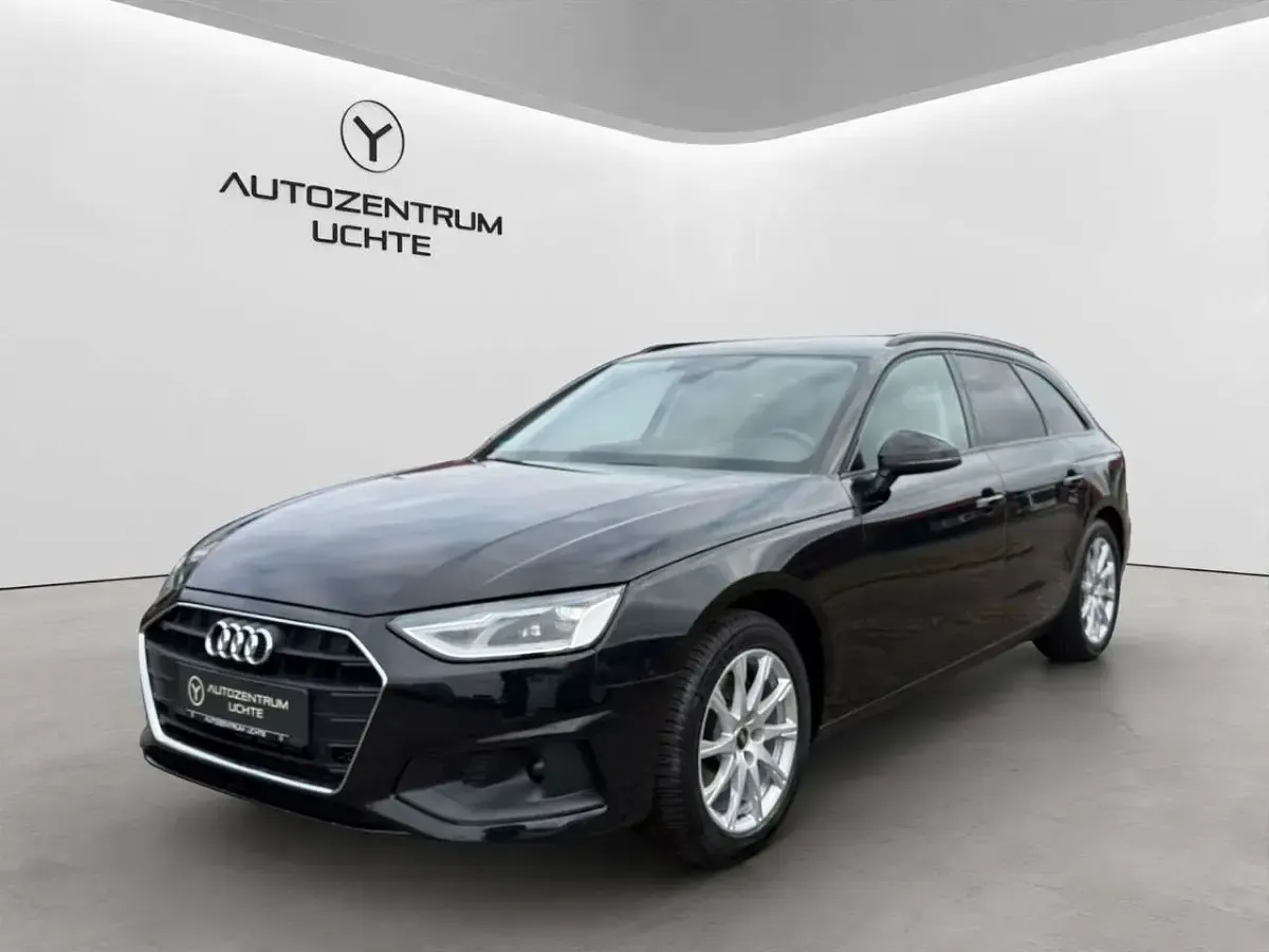 Usata Audi A4 150 CV (110 kW) 2022 Nero Station wagon