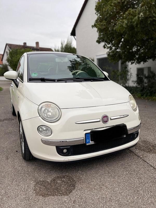 Weiß Gebraucht 2012 Fiat 500 Lounge Kleinwagen | 5.290 € (Superpreis) - Bild 1/4