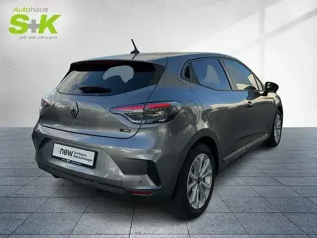 Second-hand Renault Clio V Evolution 143 CP (105 kW) 2024 Gri Hatchback