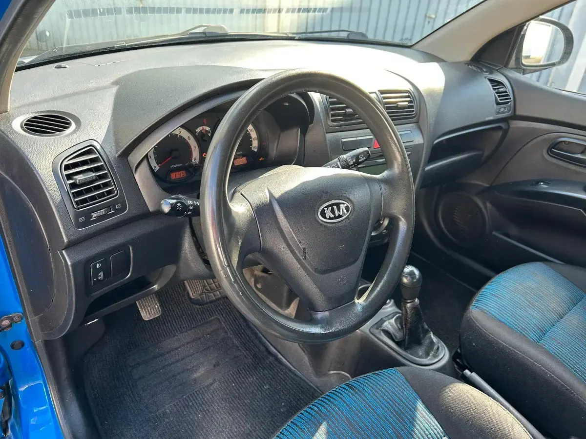 Gebraucht Kia Picanto 65 PS (47 kW) 2008 Blau Kleinwagen