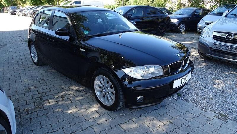 Gebraucht BMW 118 Advantage 129 PS (94 kW) 2005 Schwarz Kleinwagen