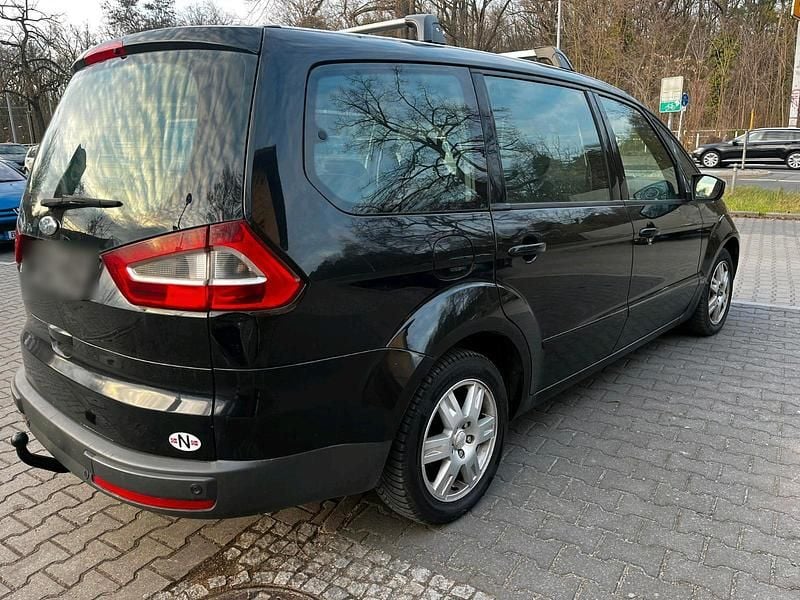 Gebraucht Ford Galaxy 140 PS (102 kW) 2007 Schwarz Van / Kleinbus