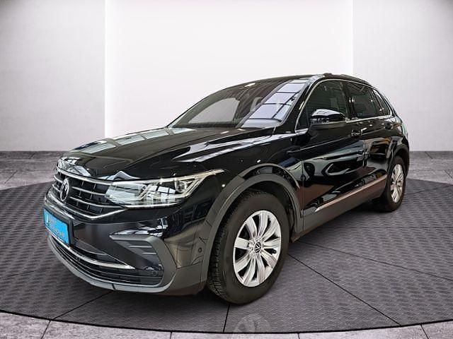 Gebraucht VW Tiguan Move 150 PS (110 kW) 2023 Deep black perleffekt SUV