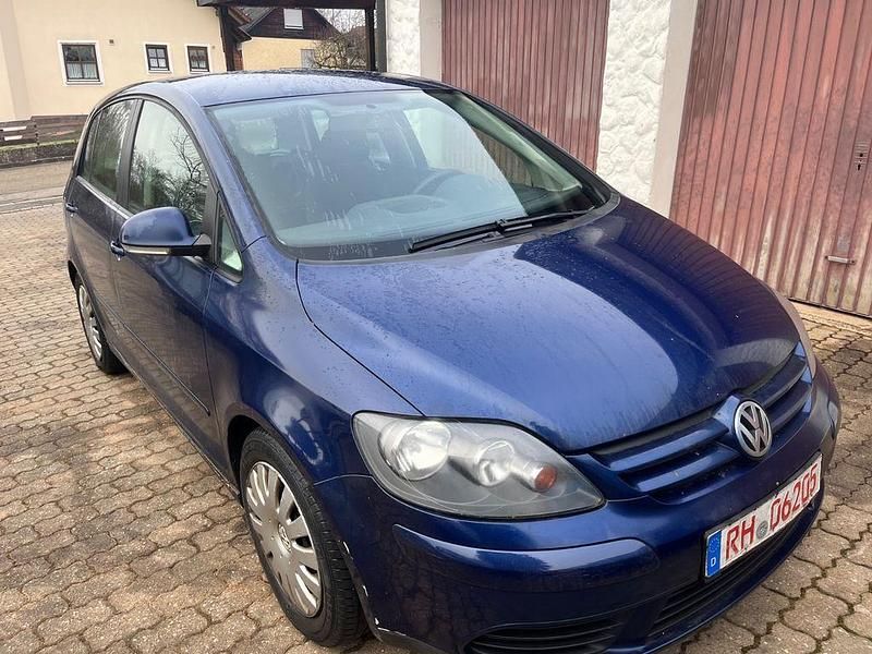 Blau Gebraucht 2005 VW Golf Comfortline Limousine | 990 € (Superpreis) - Bild 1/4