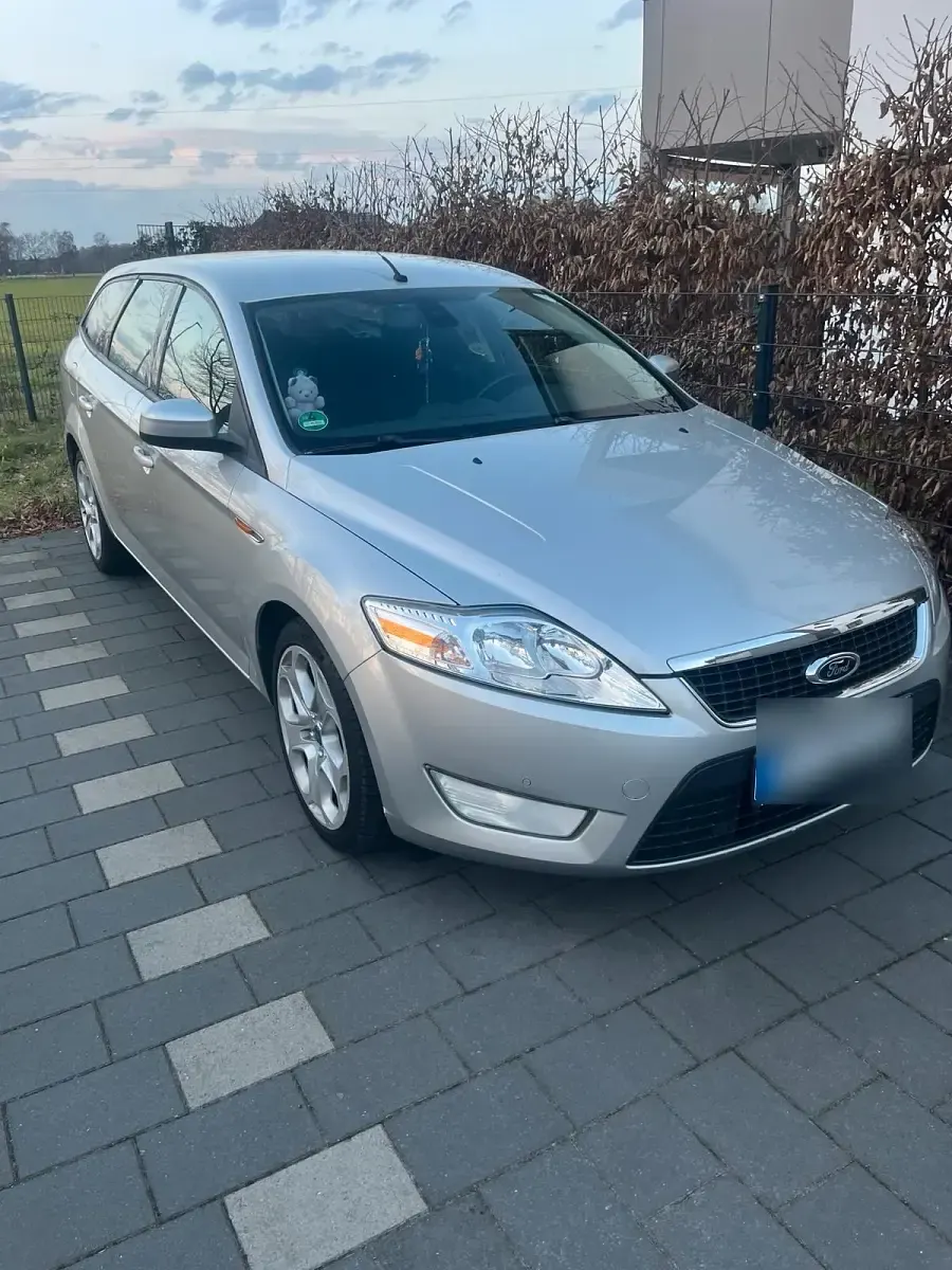 Gebraucht Ford Mondeo 145 PS (106 kW) 2007 Grau Kombi