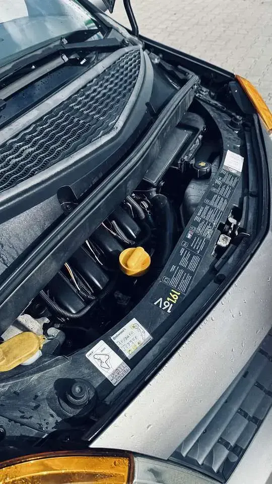 Gebraucht Renault Modus Dynamique 111 PS (81 kW) 2005 Van / Kleinbus
