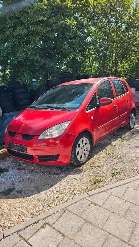 Rot Gebraucht 2005 Mitsubishi Colt Kleinwagen | 500 € (Superpreis) - Bild 1/4
