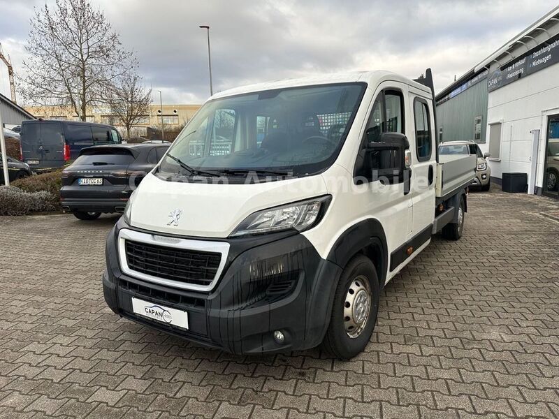 Gebraucht Peugeot Boxer 163 PS (119 kW) 2018 Weiß Van
