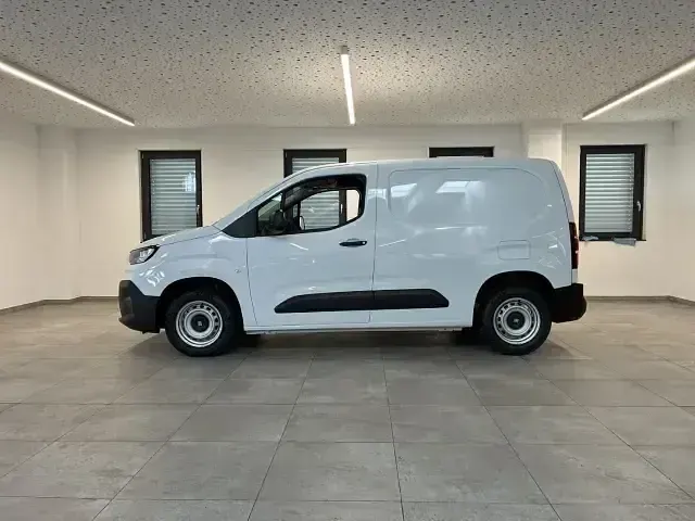 Neu Fiat Doblò 110 PS (80 kW) 2026 Gelato weiß Van / Kleinbus