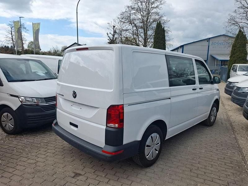 Używany VW T6.1 110 KM (80 kW) 2022 Biały Van