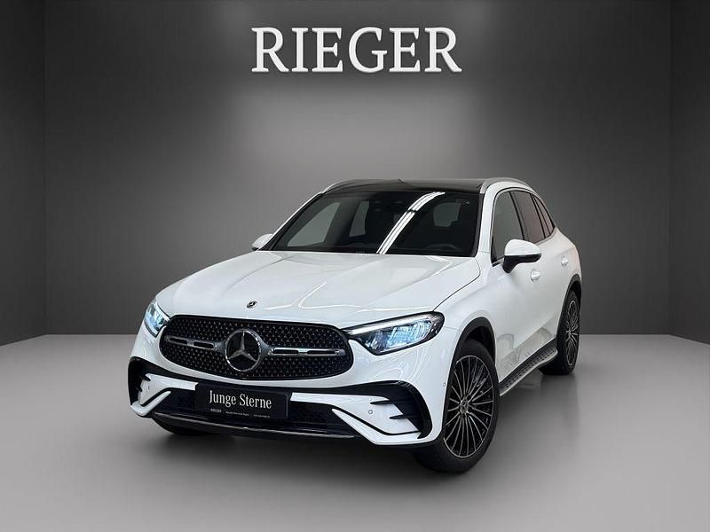 Weiß Gebraucht 2024 Mercedes GLC300 AMG SUV | 62.989 € (Etwas zu teuer) - Bild 1/4