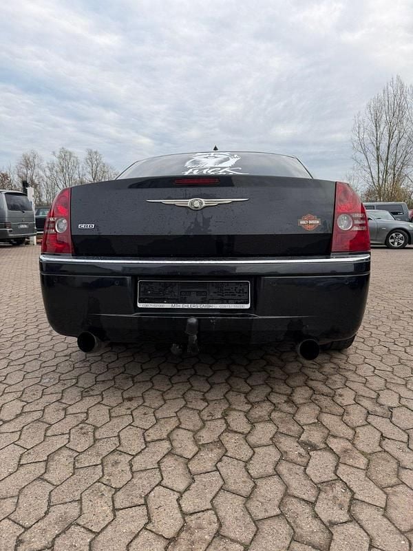 Second-hand Chrysler 300C 218 CP (160 kW) 2009 Negru Berlinǎ