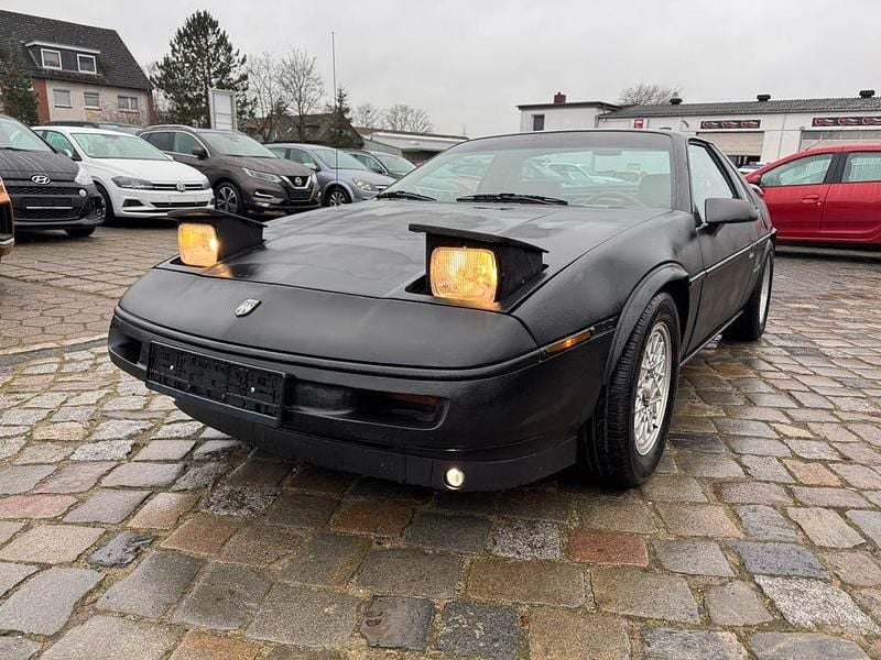 Schwarz Gebraucht 1988 Pontiac Fiero Coupé | 6.990 € - Bild 1/4