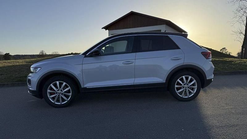 Gebraucht VW T-Roc 150 PS (110 kW) 2019 Weiß SUV