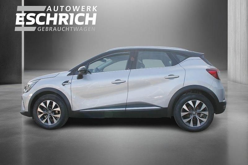 Gebraucht Renault Captur Intens 154 PS (113 kW) 2021 Silber SUV