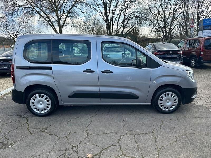 Gebraucht Opel Combo Life 102 PS (75 kW) 2021 Grau Kombi