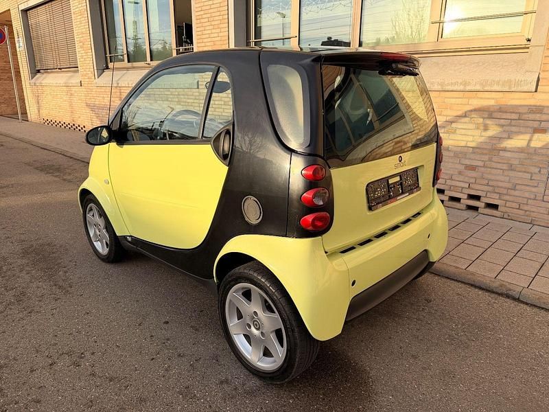 Gebraucht Smart ForTwo Coupé 61 PS (44 kW) 2004 Gelb Coupé