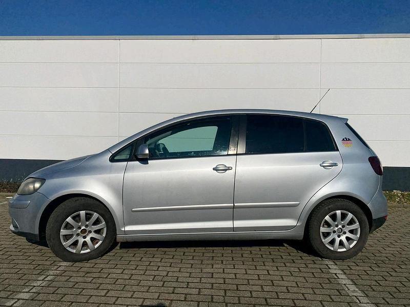 Silber Gebraucht 2006 VW Golf Plus Cross Van / Kleinbus | 1.199 € - Bild 1/4