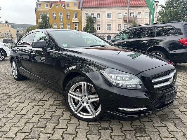 Gebraucht Mercedes CLS350 265 PS (194 kW) 2014 Obsidianschwarz  metalliclack Coupé