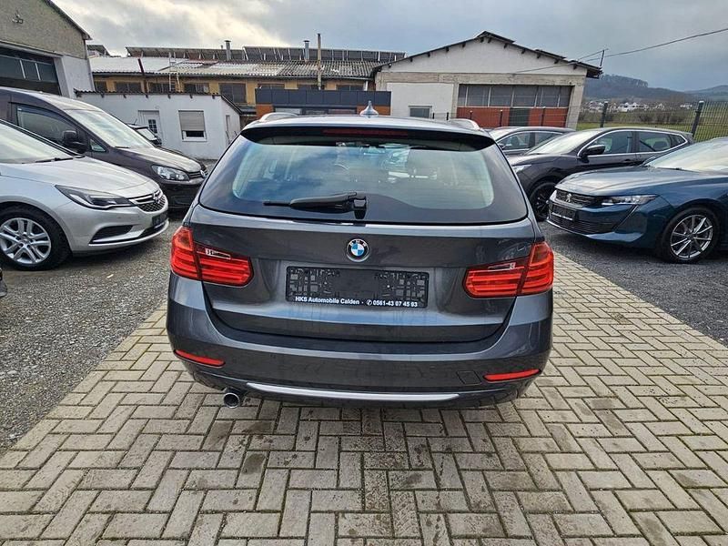 Usata BMW 318 143 CV (105 kW) 2013 Grigio Station wagon