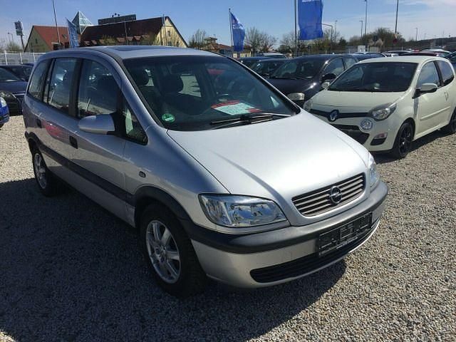 Gebraucht Opel Zafira Selection 101 PS (74 kW) 2002 Other Van / Kleinbus