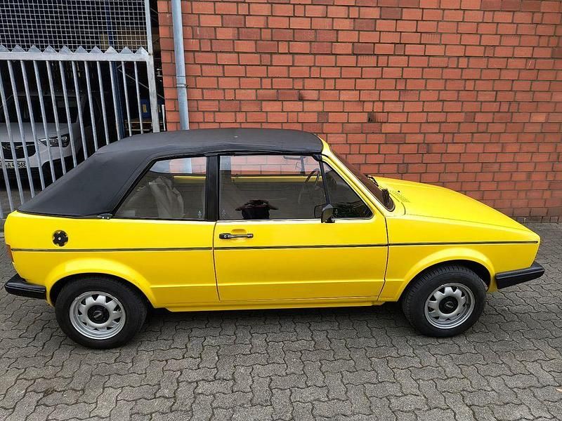 Gebraucht VW Golf Cabriolet 69 PS (50 kW) 1979 Gelb Cabrio