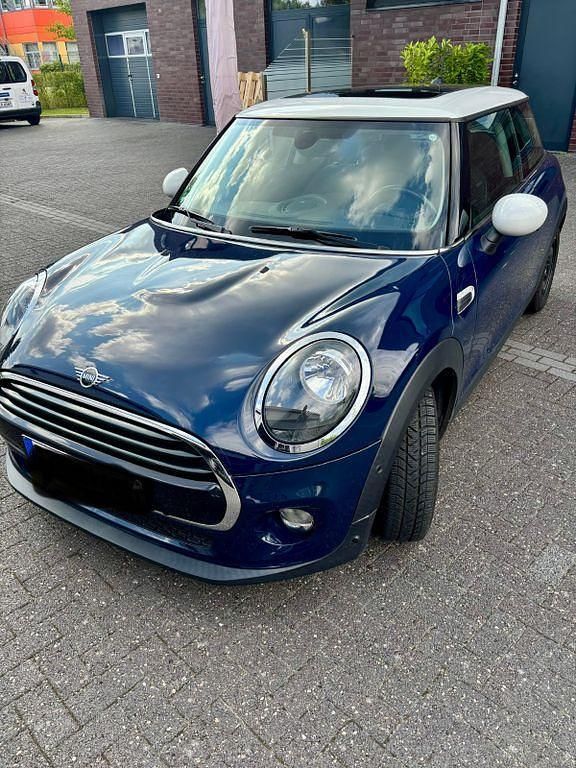 Blau Gebraucht 2019 Mini Cooper Kleinwagen | 16.000 € (Superpreis) - Bild 1/4